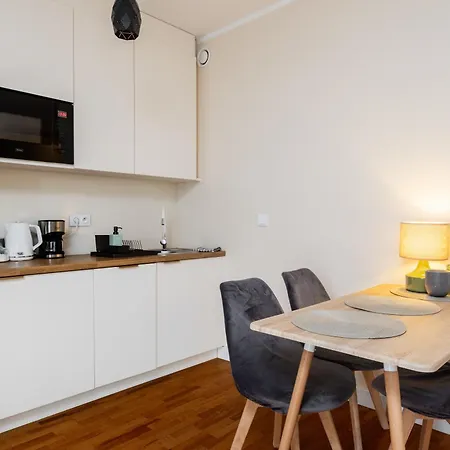 Business Arkadia By Vaya Warschau