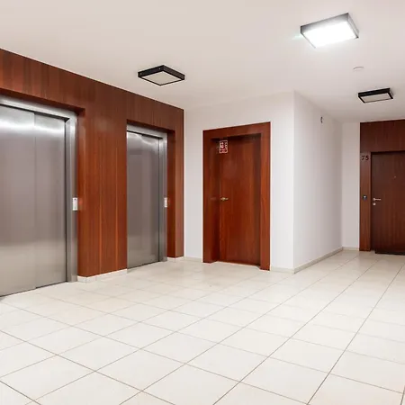 Business Arkadia By Vaya Apartament *